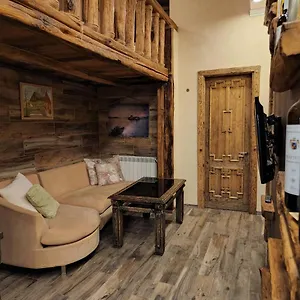  Апартаменты Archie's In Old Town